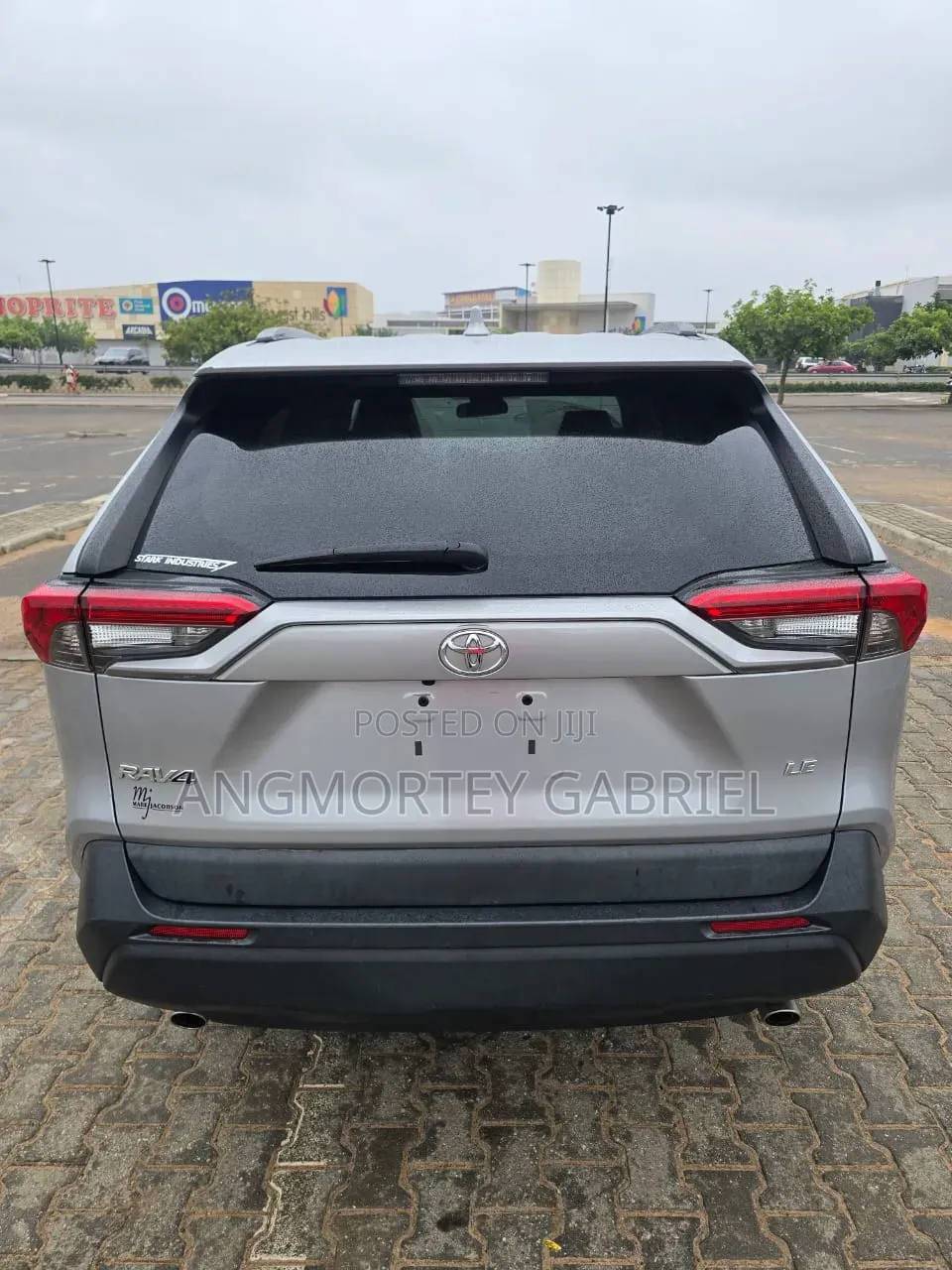 Toyota RAV4 2021 Silver
