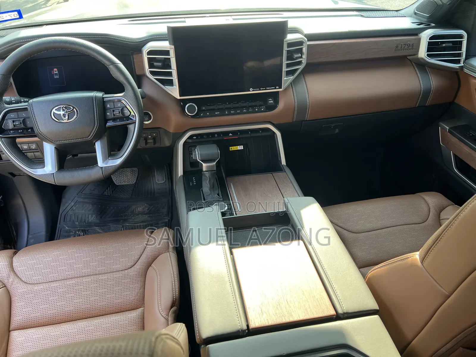 Toyota Tundra 1794 Edition CrewMax 5.5' Bed 2024 Gray