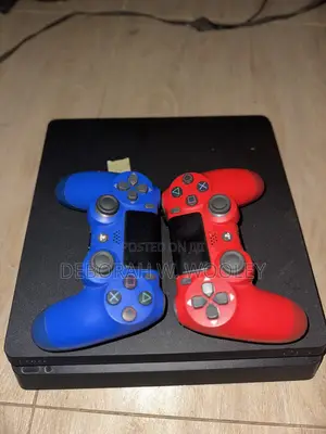 Play Station 4