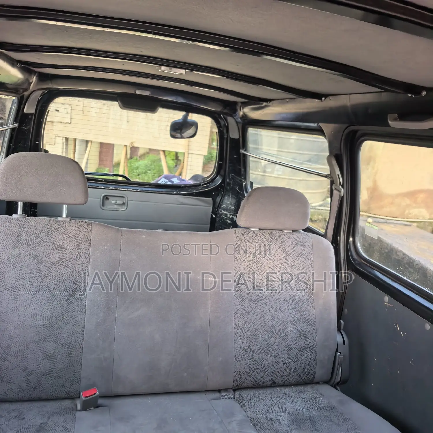 Nissan NV200 2011 Green