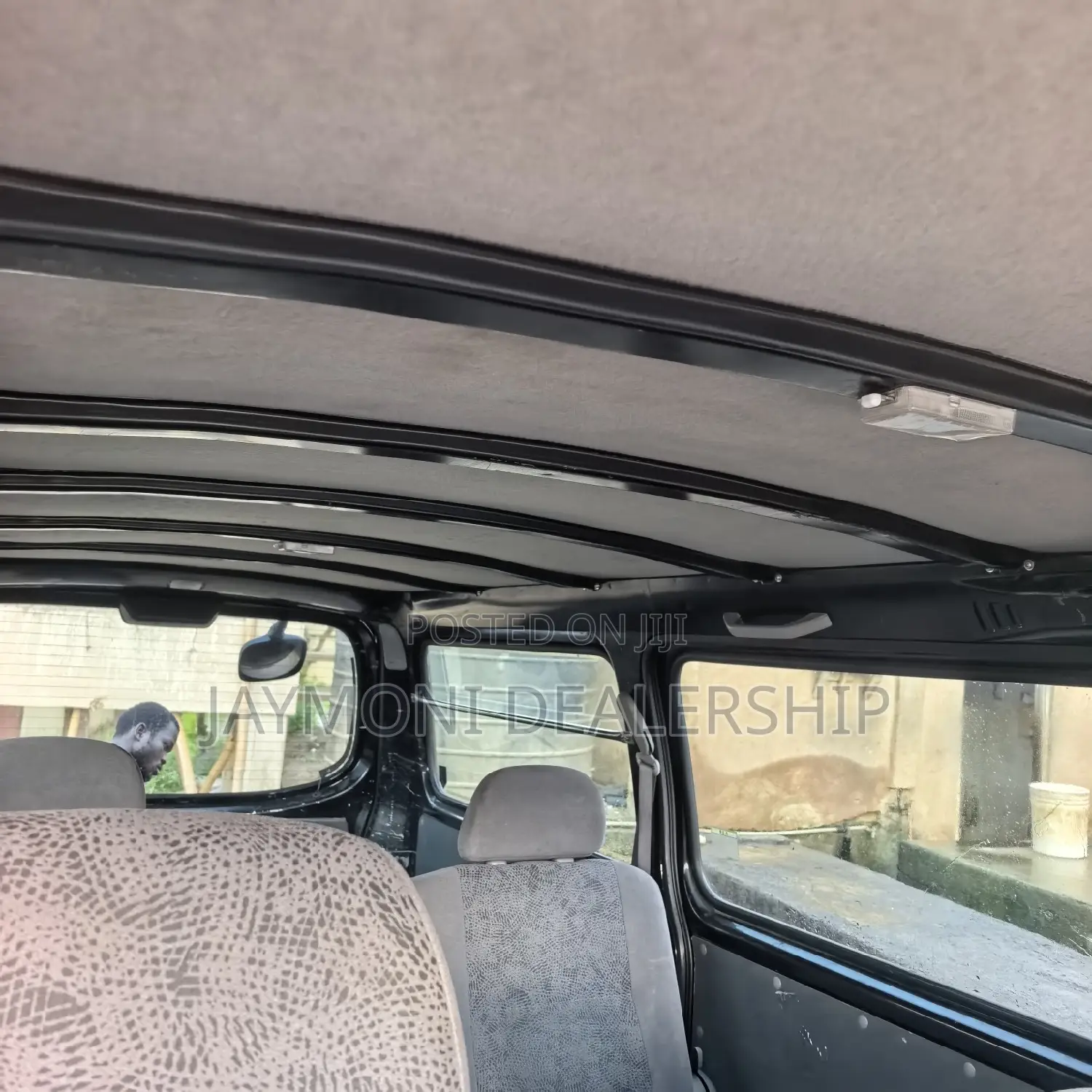 Nissan NV200 2011 Green