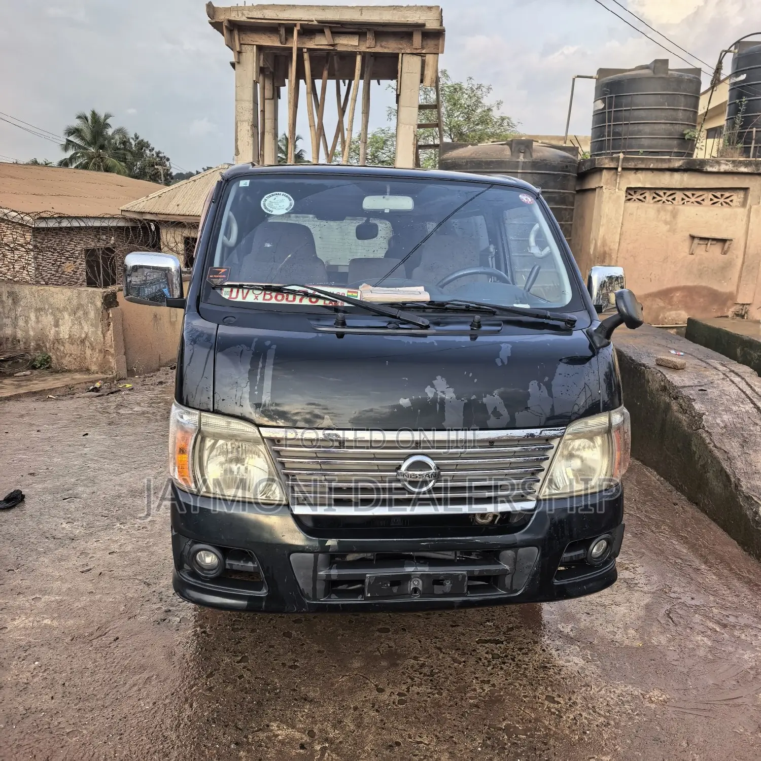 Nissan NV200 2011 Green
