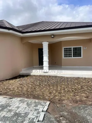 3bdrm House in Kb Properties, New Legon for sale