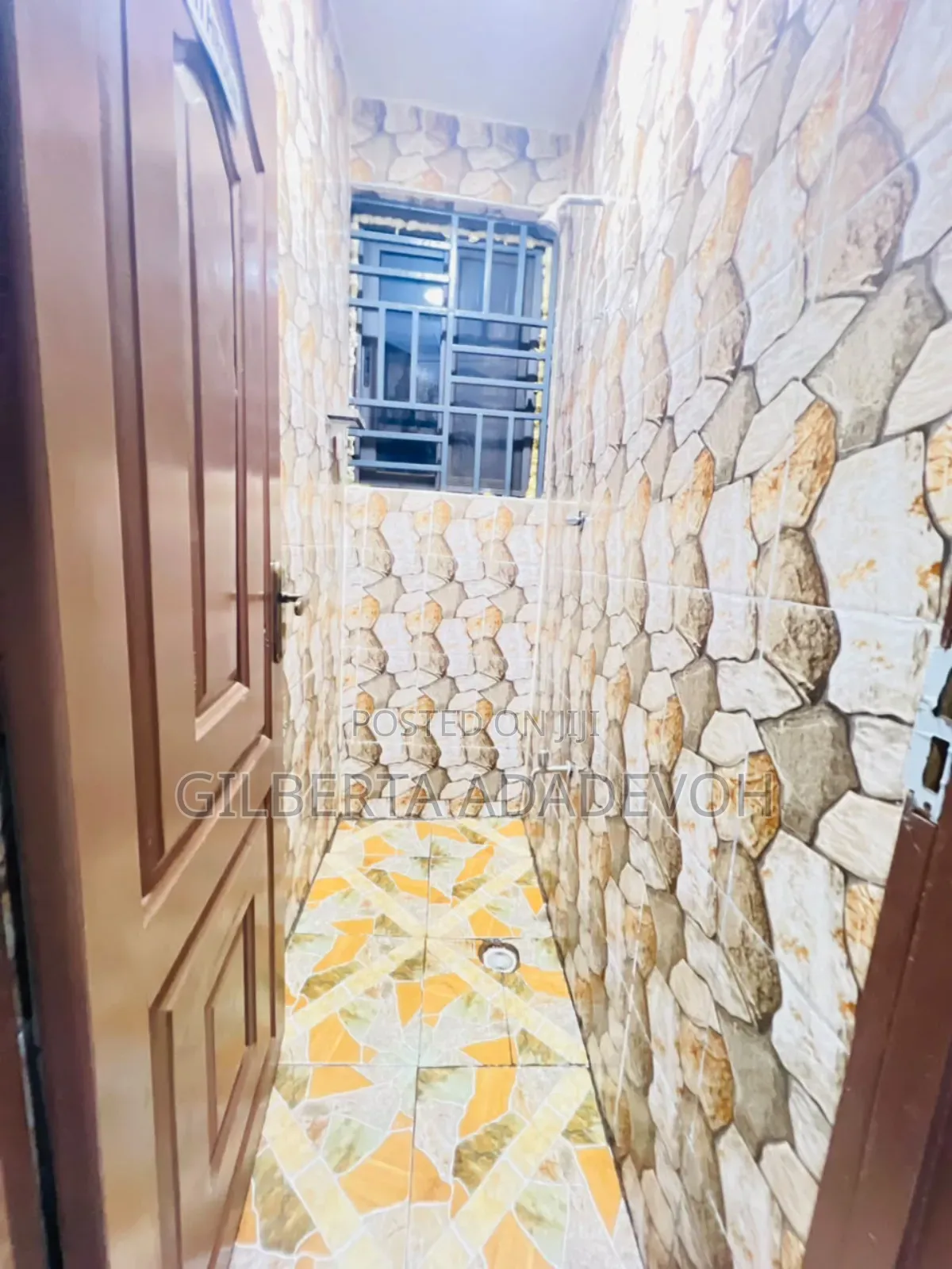 2bdrm Apartment in Madina, Doku for rent