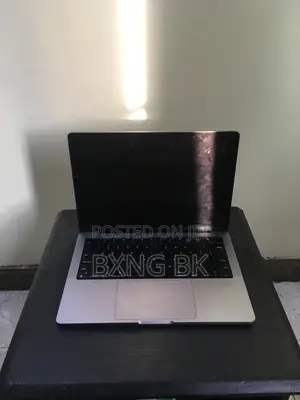 Laptop Apple MacBook Pro 2023 M2 Pro 16GB SSD 512GB