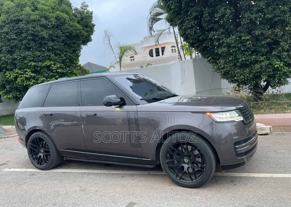 Land Rover Range Rover Vogue 2024 Beige