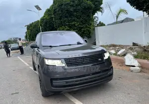 Land Rover Range Rover Vogue 2024 Beige