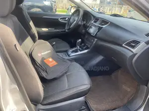 Nissan Sentra SR 2018 Silver