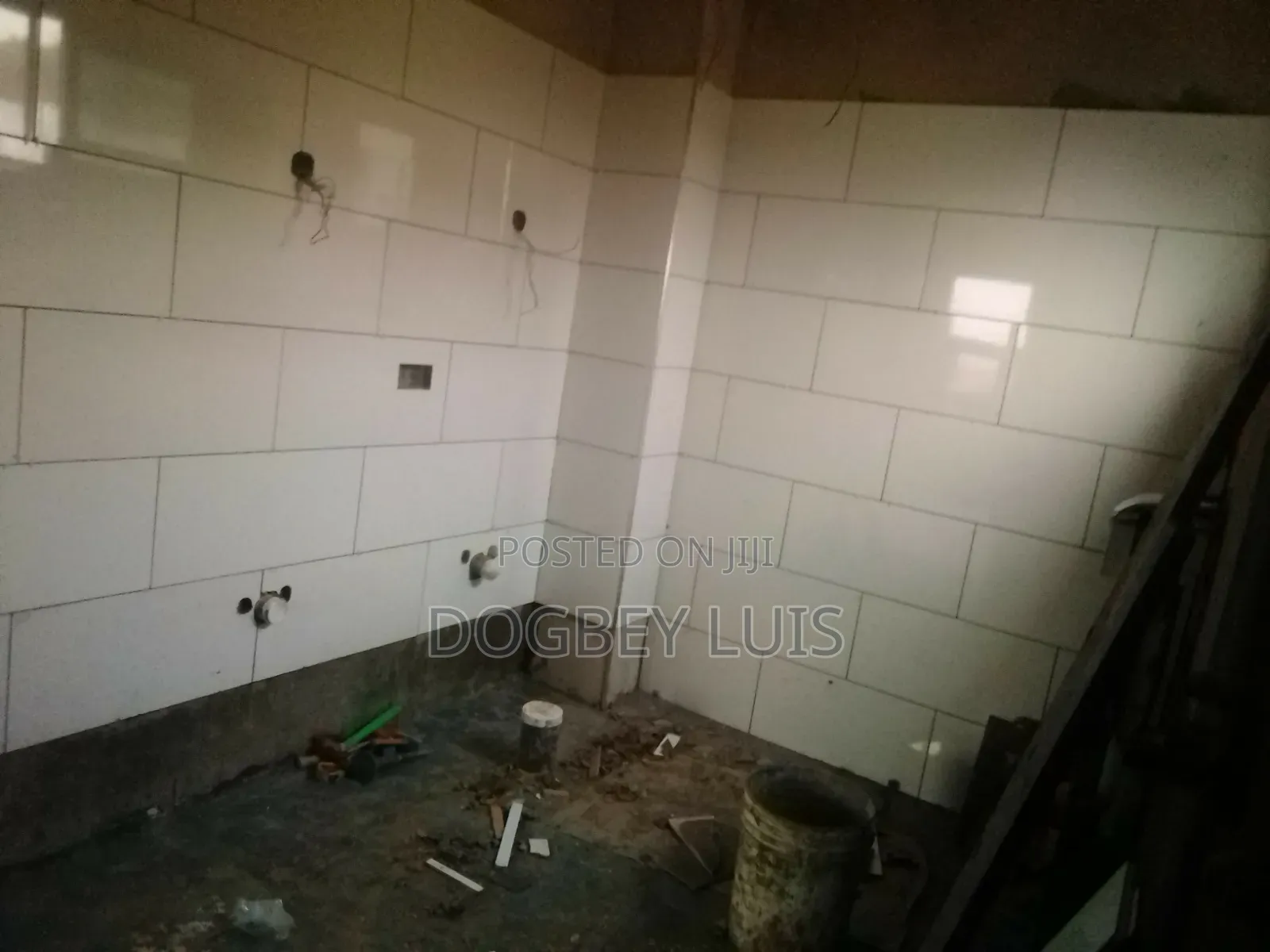 Saint Luis Professional Tilling Works