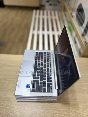 Laptop Dell G15 5530 16GB Intel Core i7 SSD 1T