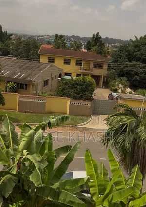 4bdrm House in Kese Cash, Tesano for sale