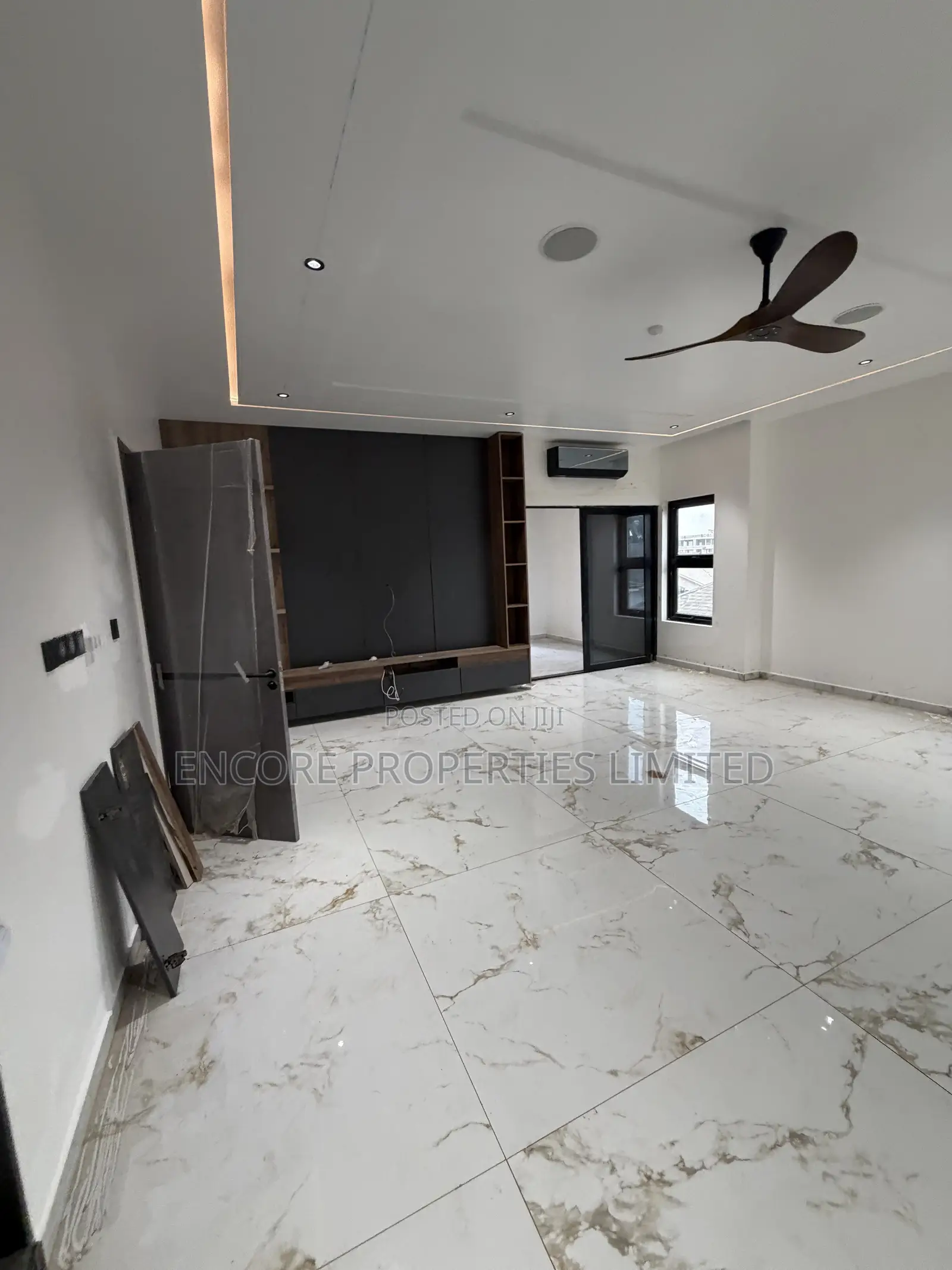 5bdrm Duplex in , Ability for sale