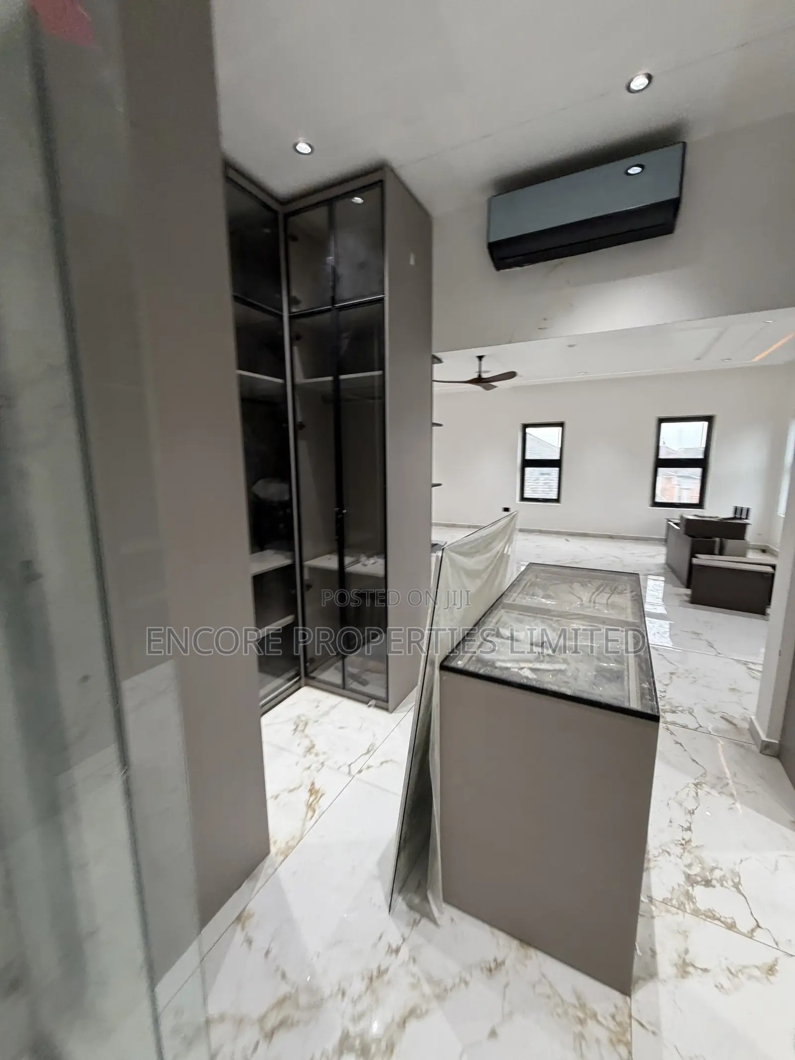 5bdrm Duplex in , Ability for sale