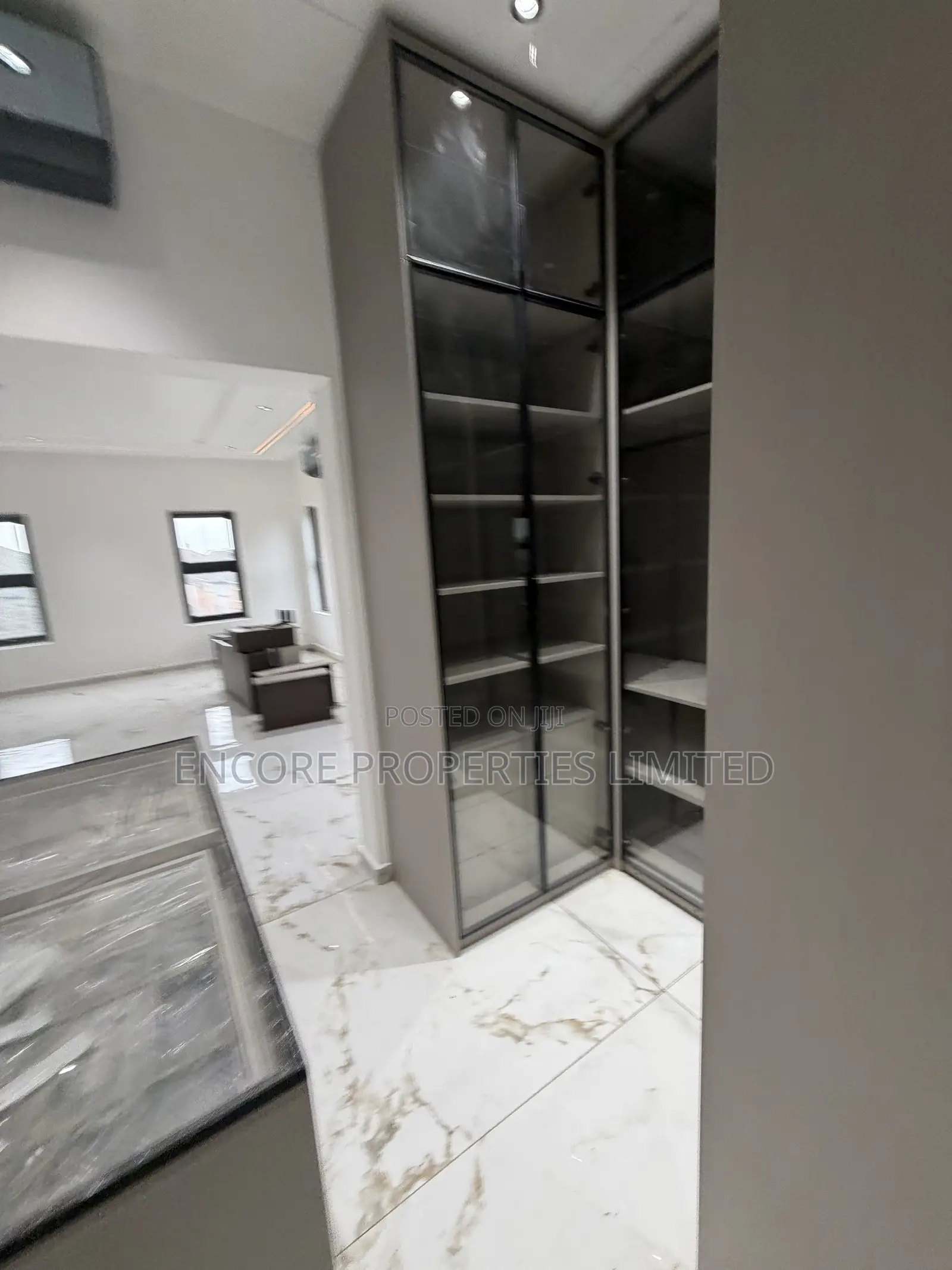 5bdrm Duplex in , Ability for sale