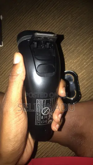 New Carmen Rotaty Shaver With Trimmer