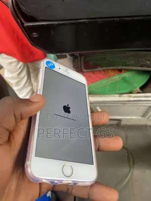 New Apple iPhone 6s 64 GB Orange