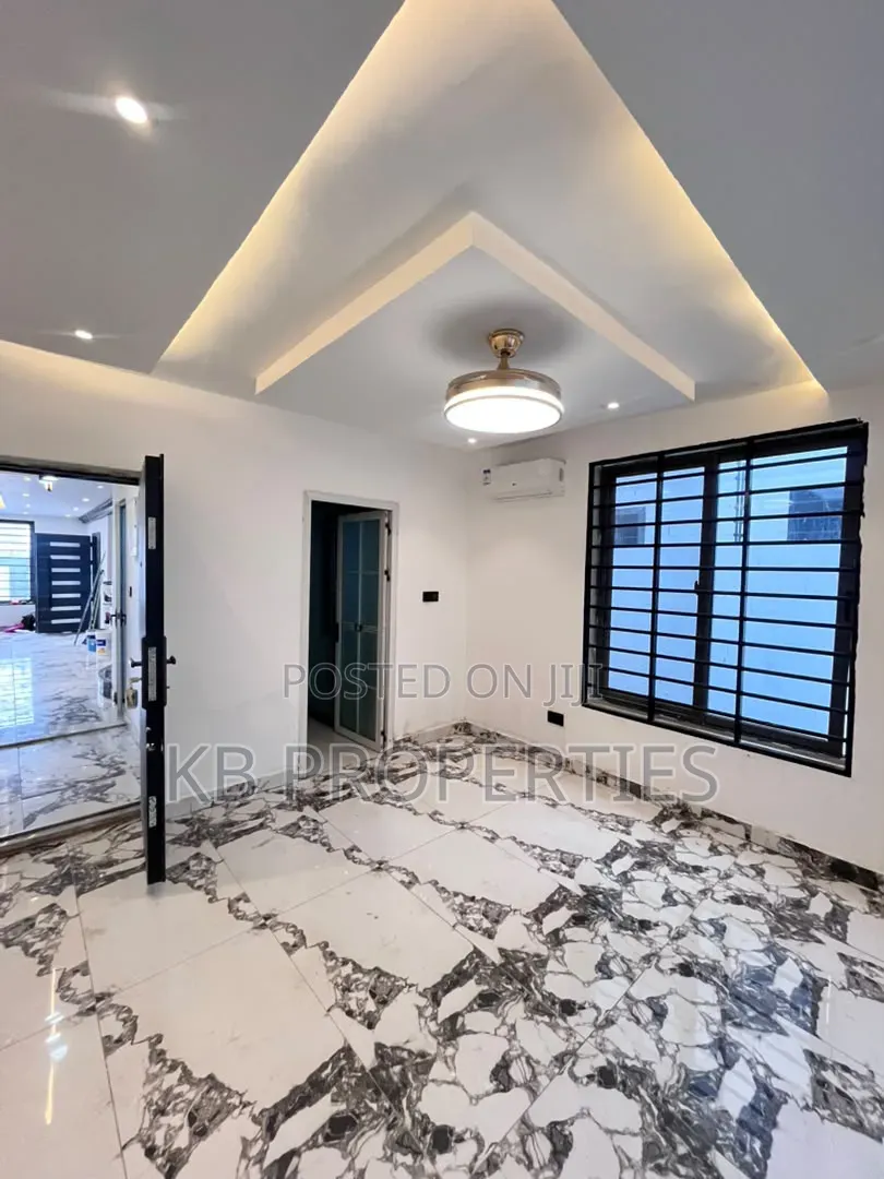4bdrm House in Kb Properties, American House for sale