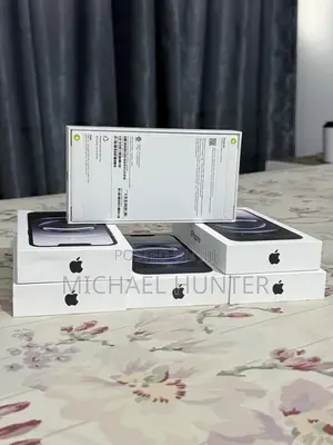 New Apple iPhone 17e 256 GB Black