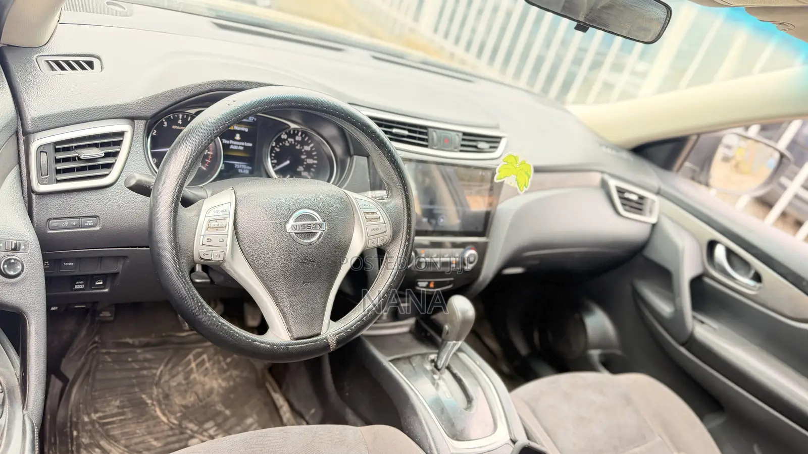 Nissan Rogue S 4dr SUV AWD (2.5L 4cyl CVT) 2014 Black