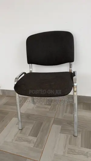Cheating Chair