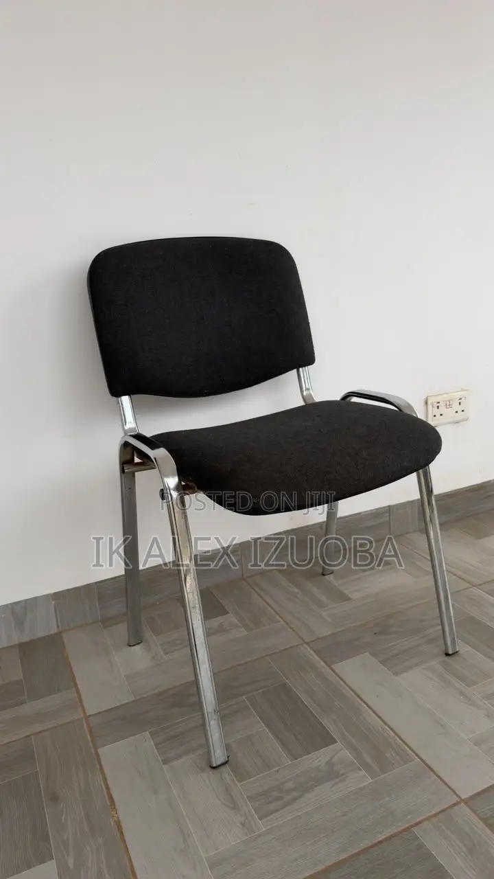 Cheating Chair