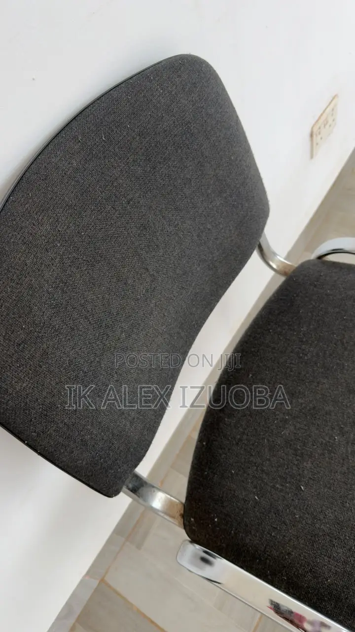 Cheating Chair