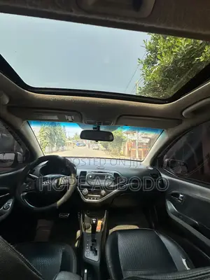 Kia Morning 2017 White