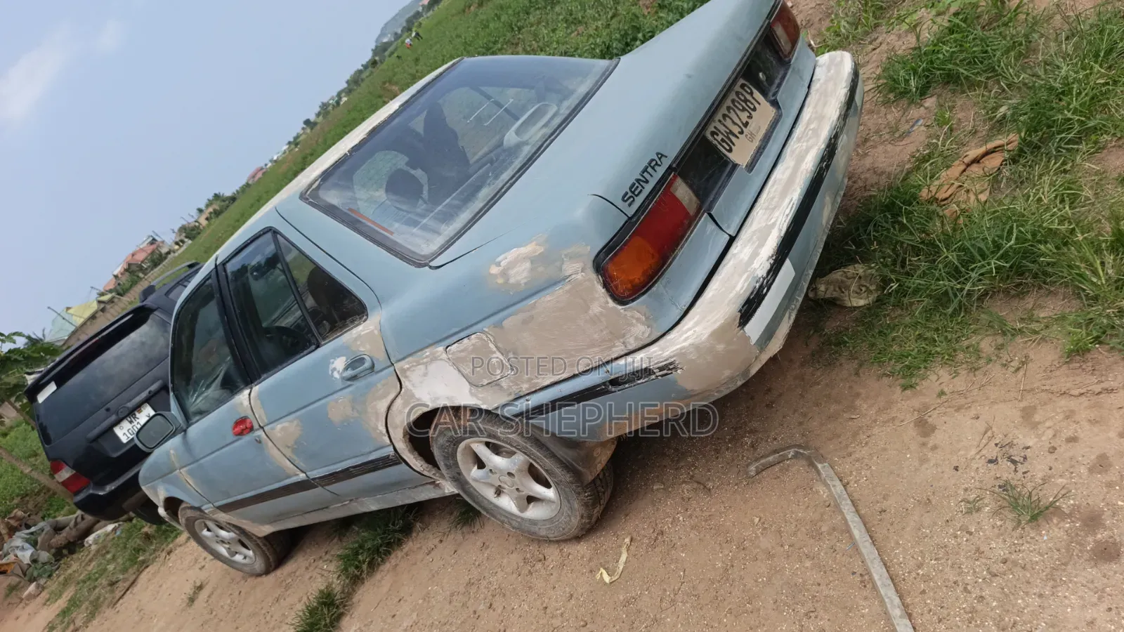 Nissan 100 1993 Blue
