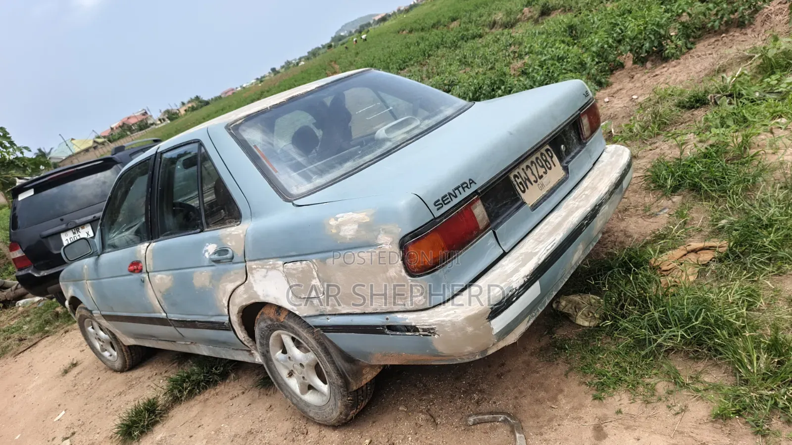 Nissan 100 1993 Blue