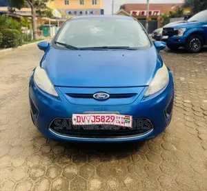 Ford Fiesta SE Hatchback 2012 Blue
