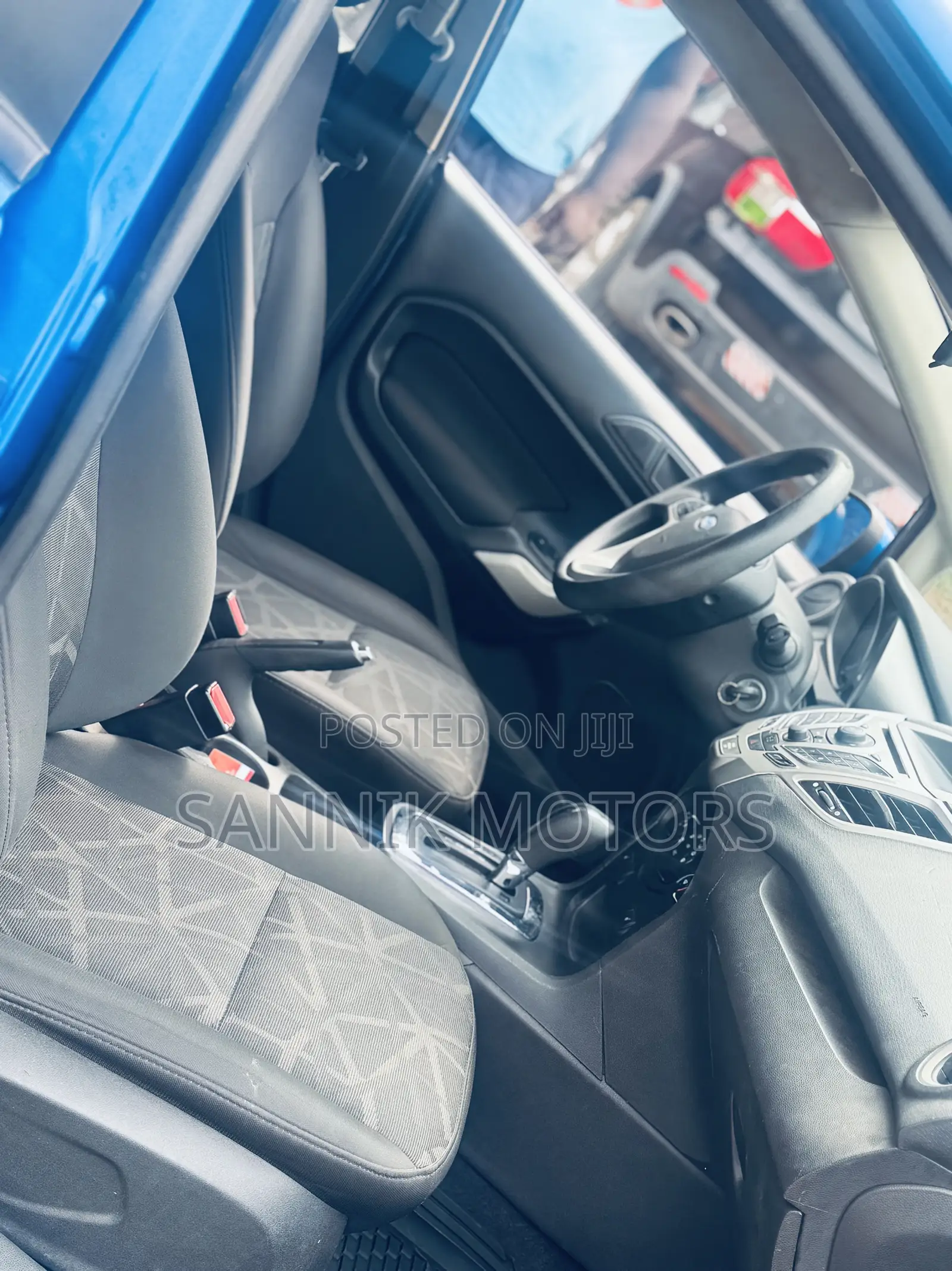 Ford Fiesta SE Hatchback 2012 Blue