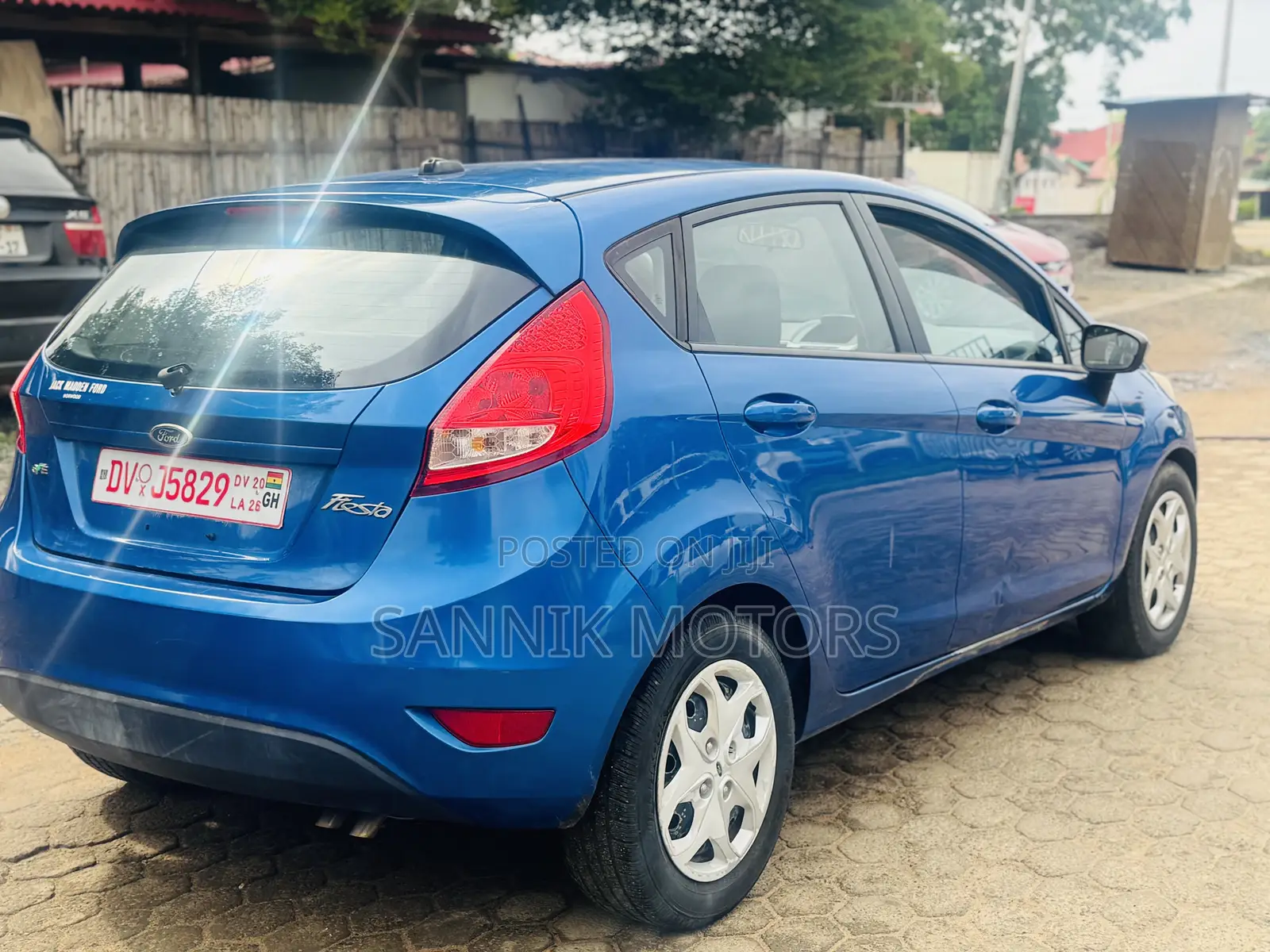 Ford Fiesta SE Hatchback 2012 Blue