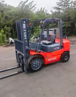Toyota, Komatsu, TCM & Heli Forklift