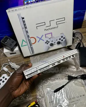 Sony PlayStation 2 Slim (White)
