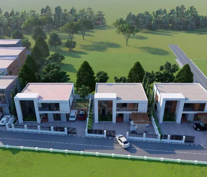 4bdrm Duplex in Sakumono for sale