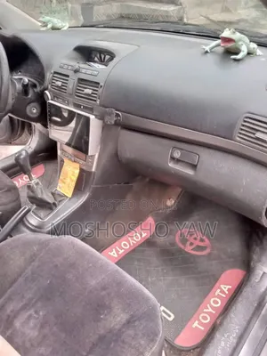 Toyota Avensis 2008 Gray