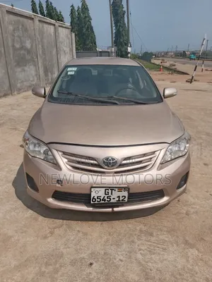 Toyota Corolla 2012 Brown