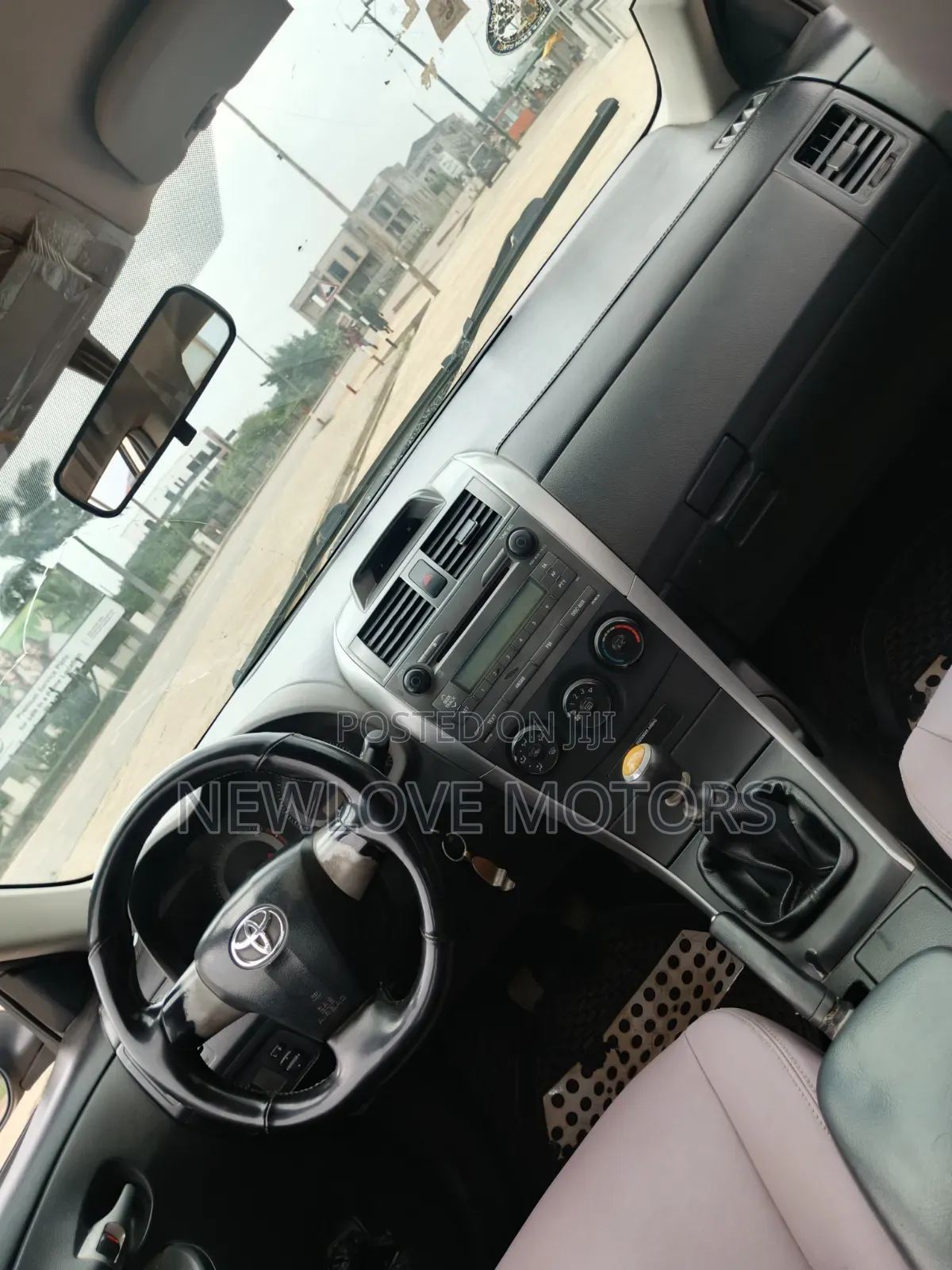 Toyota Corolla 2012 Brown