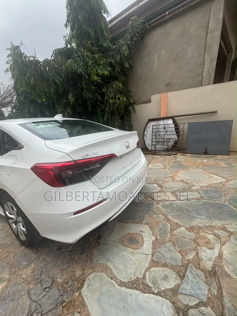 Honda Civic 2022 White