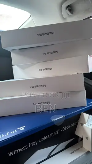 New Laptop Apple MacBook Pro 2025 M5 16GB Apple M5 SSD 1T