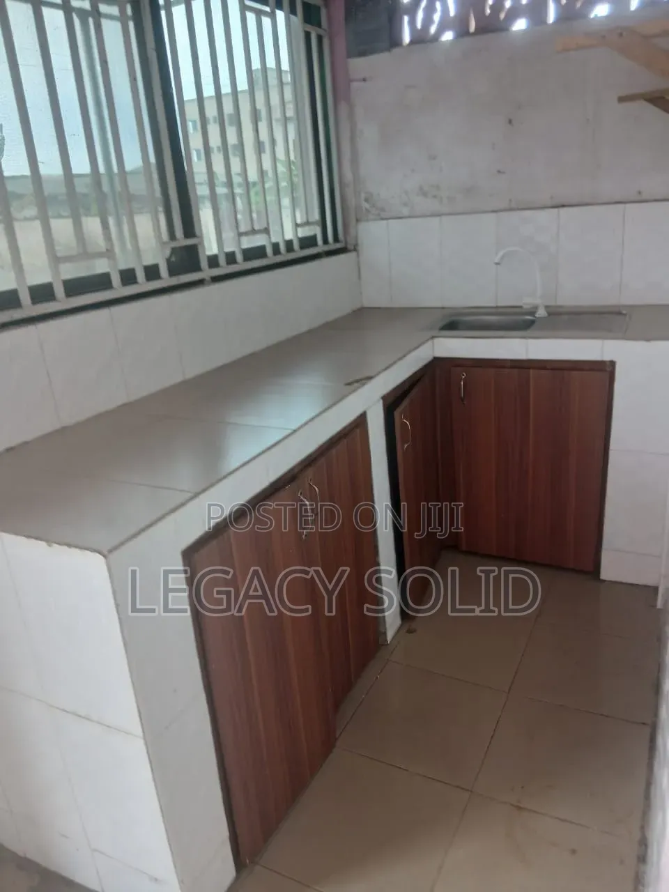 1bdrm Apartment in Legacy Solid Real, New Town for rent