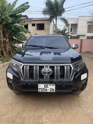 Toyota Land Cruiser Prado 2012 Black