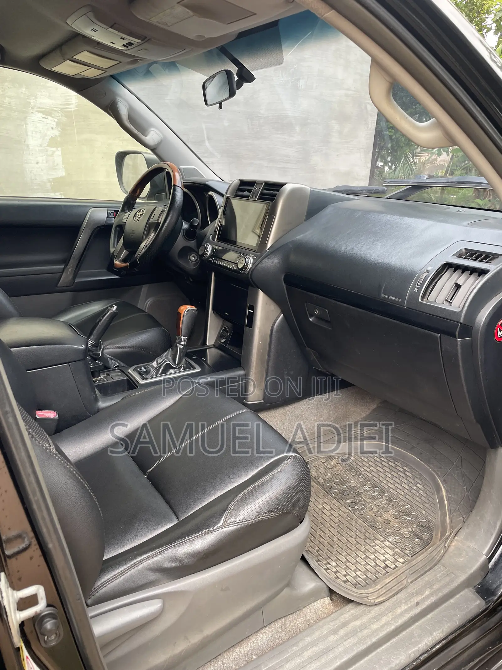 Toyota Land Cruiser Prado 2012 Black