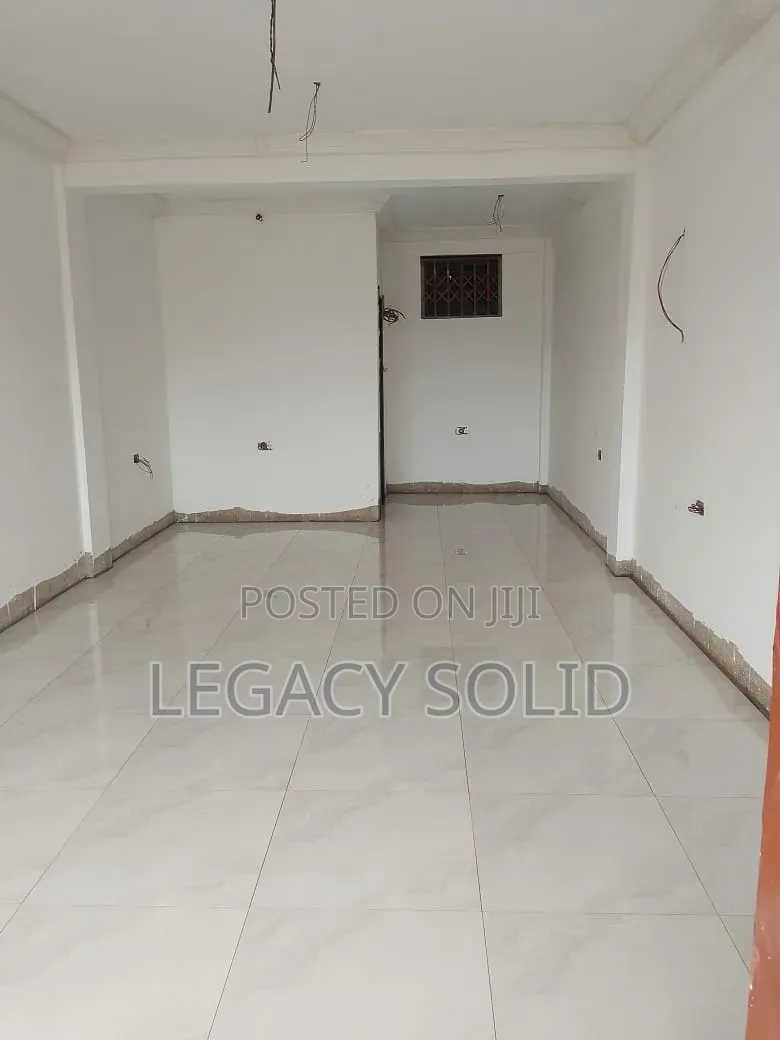 Single Shop to Let