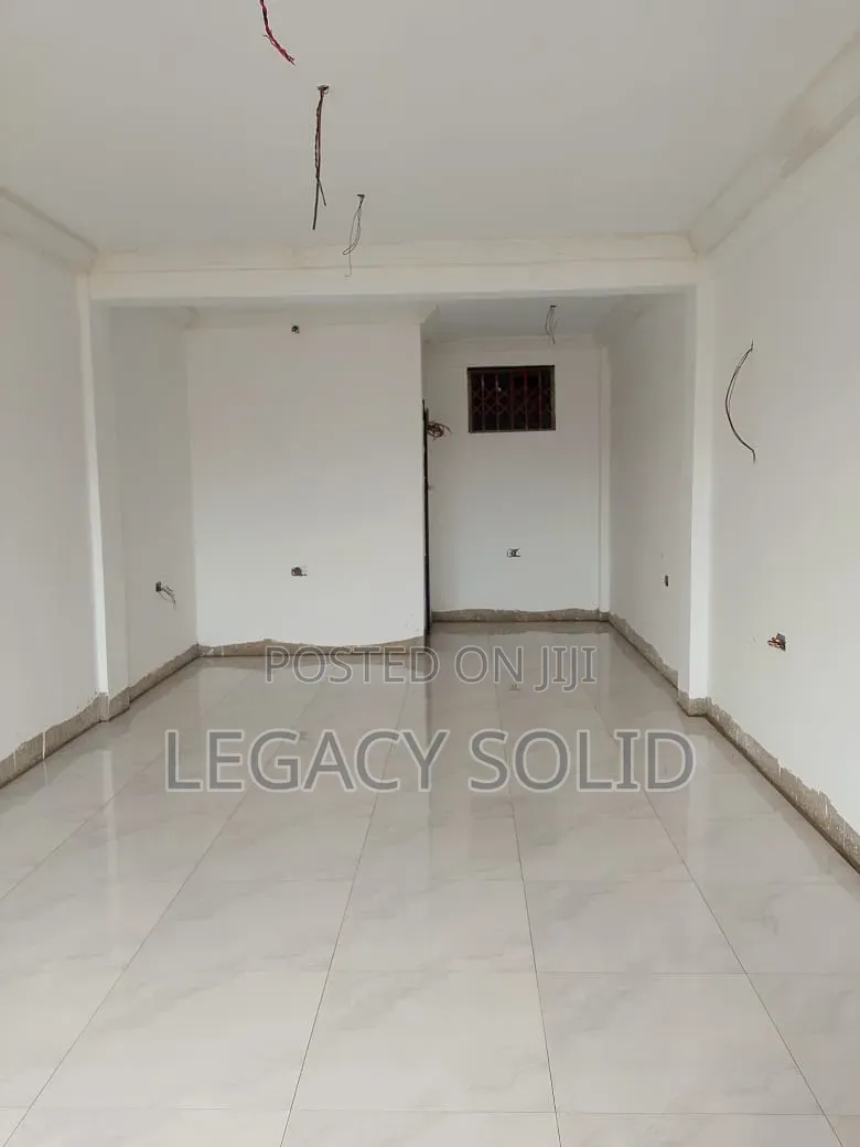 Single Shop to Let