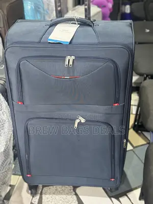 Premium Quality 32 Inches Single Extra Large Compass Traveling Bag.