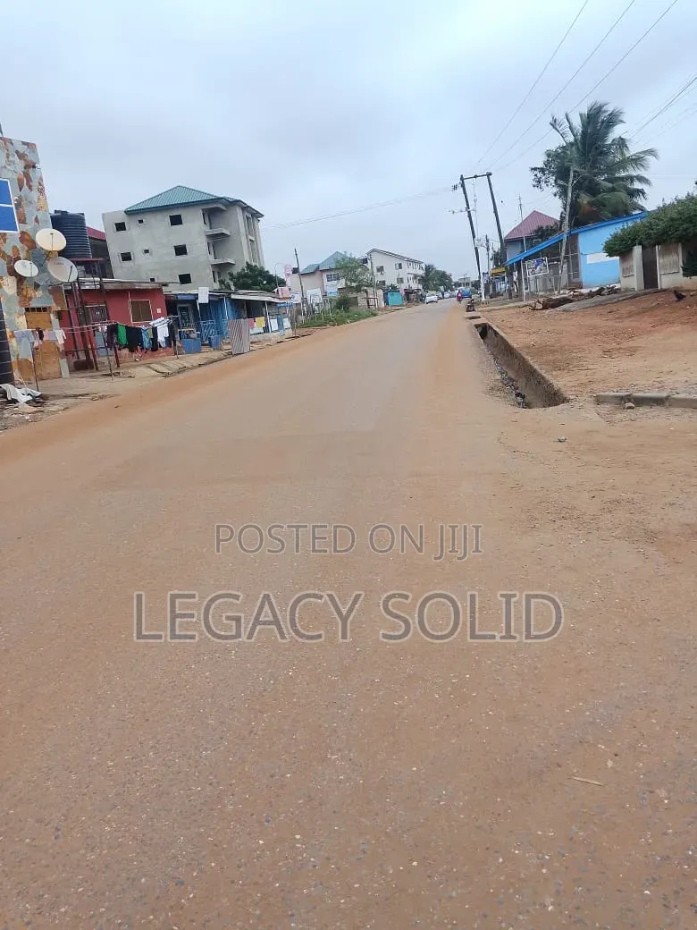 4bdrm Duplex in Legacy Solid Real, Tsui-Bleoo for sale