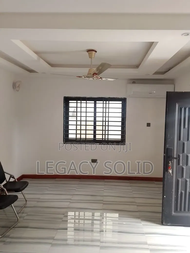 4bdrm Duplex in Legacy Solid Real, Tsui-Bleoo for sale