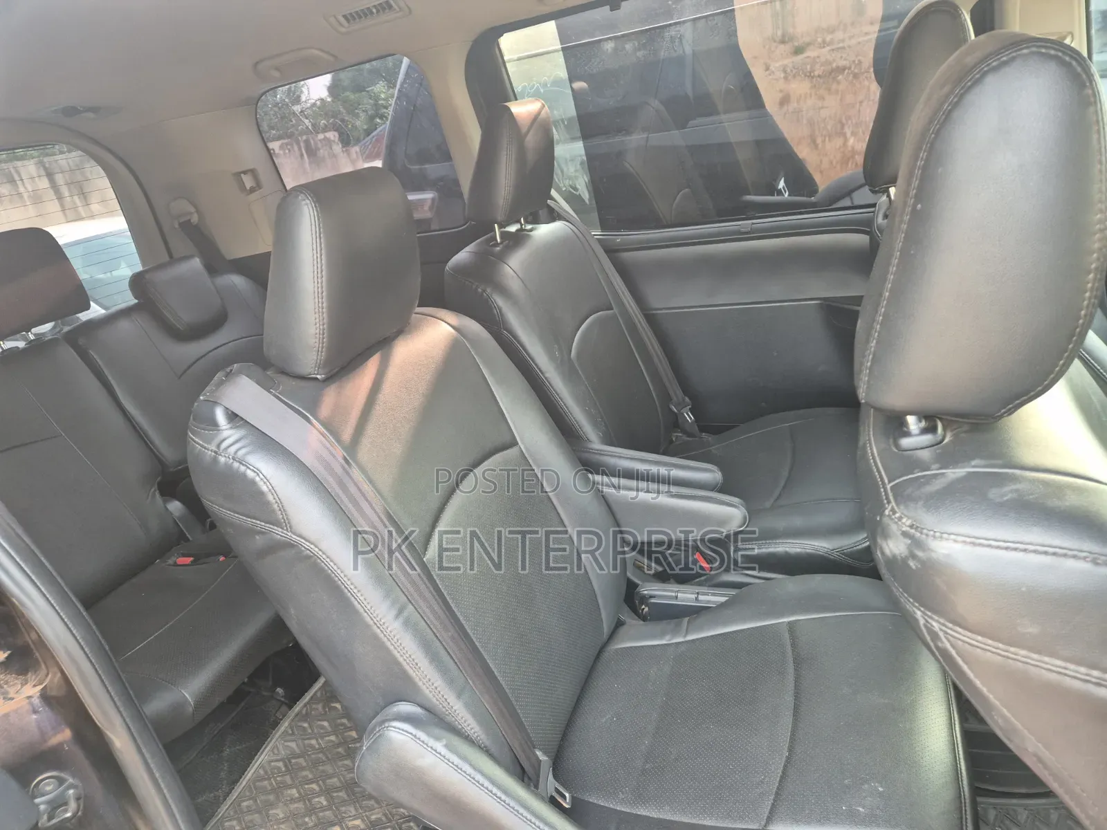 Toyota Noah 2015 Brown