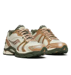 Saucony ProGrid Triumph